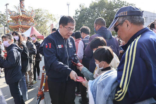 臺南市長黃偉哲初二歸仁仁壽宮、永康廣護宮參拜祈福 祈求市運昌榮、市民蛇宓隆發