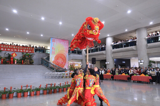 中市府陽明市政大樓新春聯合團拜 盧秀燕期許讓市民家人繼續幸福