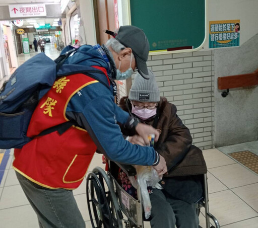 雲林榮欣志工團隊溫馨獻愛 關懷訪視年邁獨居長者