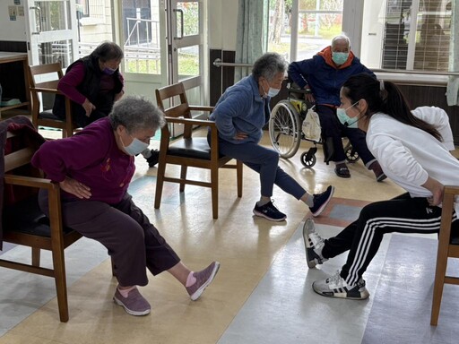 中彰榮家×中榮攜手推延緩失能 守護住民長者健康