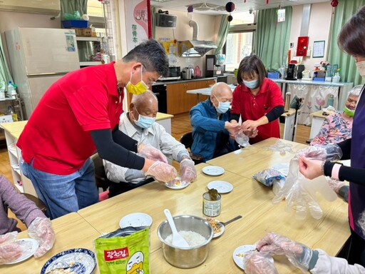 彰化榮家日照中心烹飪活動 用愛與陪伴點亮彼此生活
