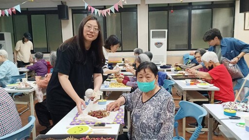 中彰榮家聯結彰師大 與住民長輩經絡品茗樂融融