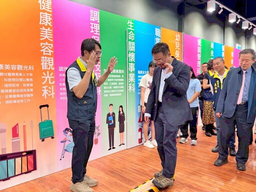 桃竹苗分署x仁德醫專 苗栗首間「醫護職涯體驗中心」揭牌促進青年就業