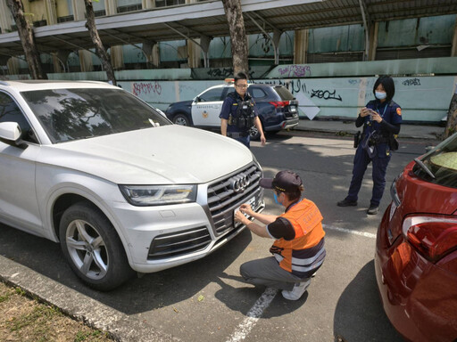 高雄市區監理所4月份共查獲逾百面註銷牌照!