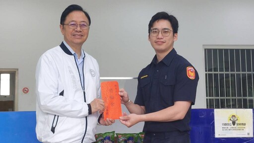 摸黑助尋寶貝民眾讚：像天使 張善政嘉勉員警熱忱精神