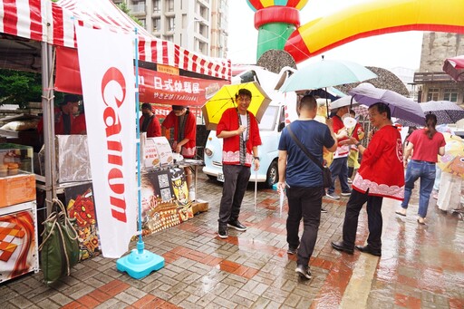 大雨滂沱澆不熄送暖傳愛熱情 仁愛社福身心障礙服務園遊會暖心圓滿謝幕