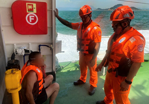 陸籍男子泅泳企圖偷渡大膽 遭金門海巡緝獲