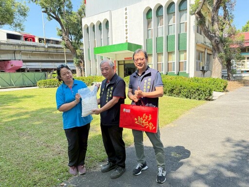 彰化榮服處鏈結社福資源 端節發放社會救助糧關懷榮民眷
