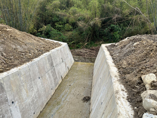 臺南市官田區野溪護岸復建工程提前完工