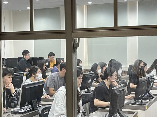 金門大學觀光系5證齊發!通過率達85.6%