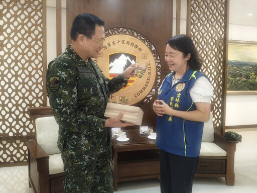 雲林榮服處走訪十軍團中區後指部 強化軍民聯繫服務
