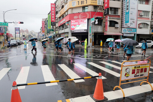 守護學生安心通學 臺南市長黃偉哲視察後甲國中通學環境改善成果