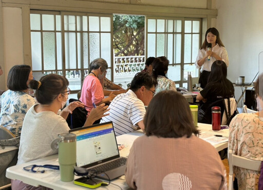 熟齡創業不是夢!弘道培育不老攤主 夢市集週末熱鬧開張!