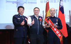 台中治安表現優異 鄭照新警察節前夕 感謝警察犧牲奉獻