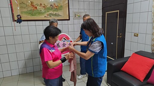 炎夏送清涼與愛心 雲林榮服處致贈涼感衣關懷榮民眷