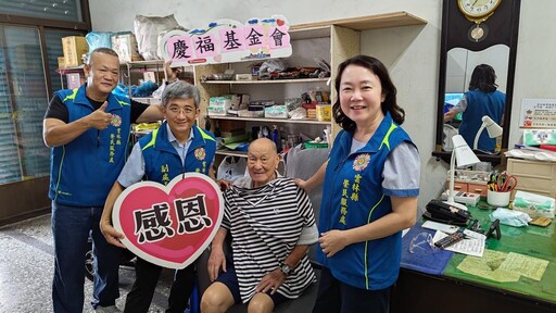 炎夏送清涼與愛心 雲林榮服處致贈涼感衣關懷榮民眷