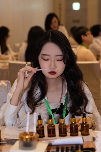嘉藥調香雙星奪2025 AIFA國際賽冠季軍