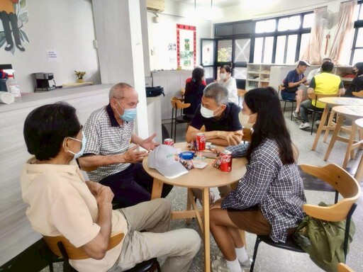 中彰榮家聯結彰師大通識教育 青銀共學探索生命價值歷程