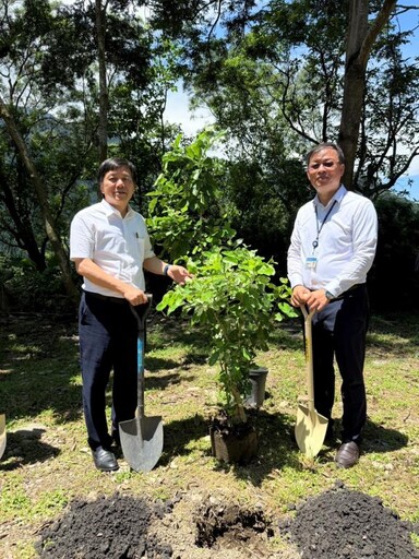 中鋼運通攜手茂林國中及茂管處舉辦紫斑蝶蜜源植栽活動 共建永續生態