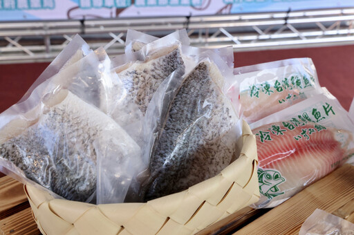台南台灣鯛啟運新加坡,開拓多元外銷市場