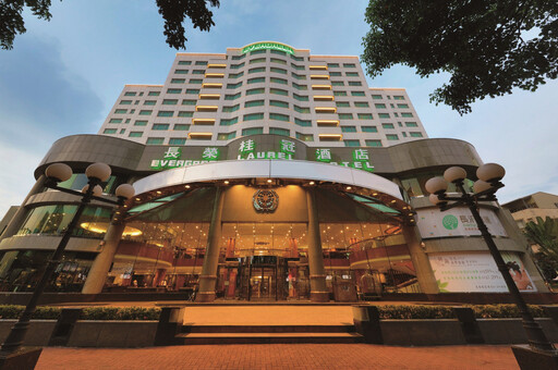 超值得!新飯店采・寓住房送寶格麗 台中長榮活龍蝦加價購999元