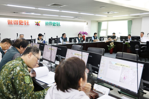 臺南市長黃偉哲召開防颱整備會議嚴陣以待、及早因應防範