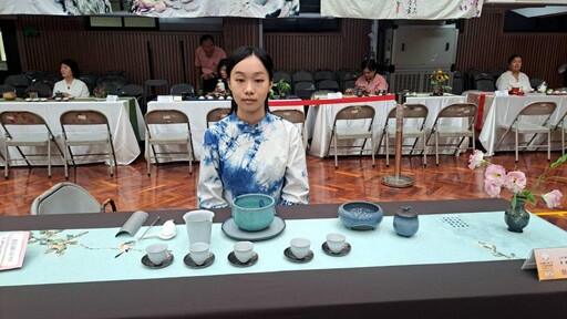 蘇粮婷勇奪第10屆月映盃全國泡茶比賽業界第1杯