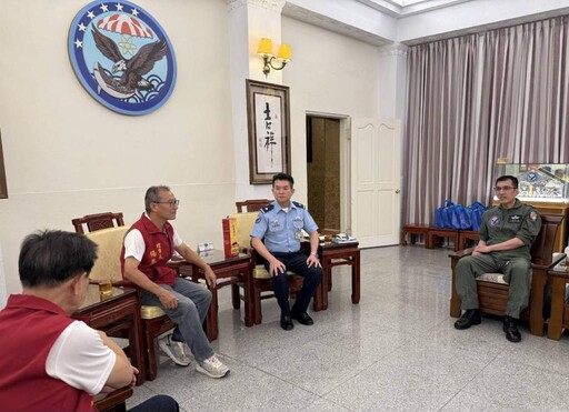 屏東金同會拜會空軍六聯隊！楊恭淼：感謝長期對金門協助