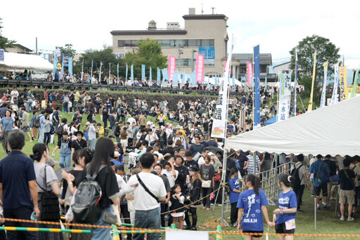 台南山形市友誼升温 黃偉哲首訪參加「日本第一芋煮節」推農特產