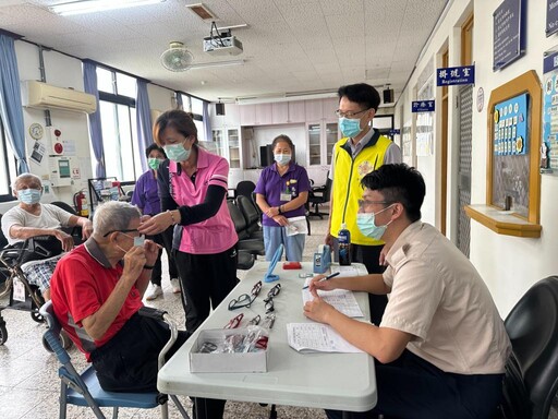 中彰榮家服務住民專業驗光配鏡到府 呵護視力健康