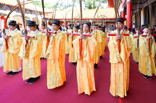 桃市孔子誕辰2575週年釋奠典禮 張善政任正獻官弘揚尊師精神