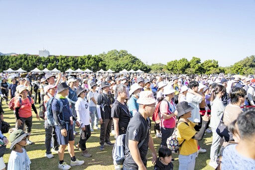 姆明一族、潘若迪熱力開場 「大龍門鱻漫遊嘉年華」逾4千民眾熱情響應