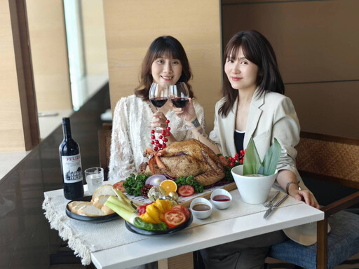 和逸飯店‧高雄中山館推火雞饗宴 Cozzi THE Roof 尾牙春酒宴席開跑