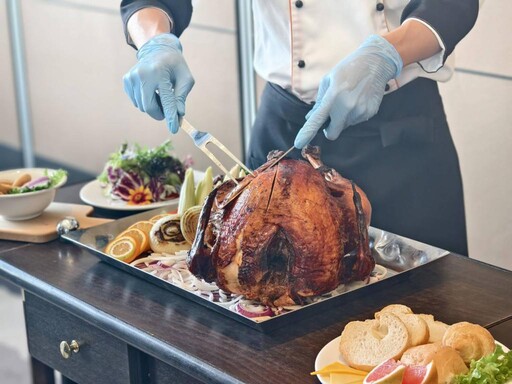 和逸飯店‧高雄中山館推火雞饗宴 Cozzi THE Roof 尾牙春酒宴席開跑