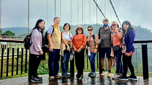 臺南市金同會探索嘉義天空步道太平雲梯之旅 健康滿分