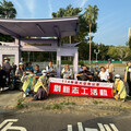 大臺南公車志工創新服務登場 陪伴長者與身障者學習智慧等車