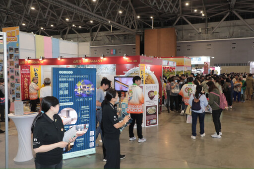 旅展買氣旺！黃偉哲喊話「花在台南」 購物節抽獎序號 4 倍送