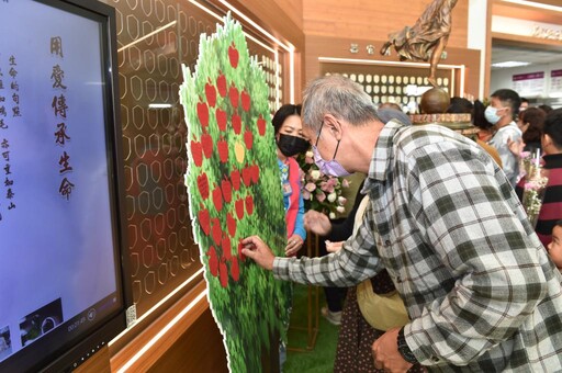 奇美醫愛的聖火！120盞燭光點亮器官捐贈感恩追思