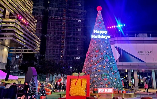 南紡POP MART六大IP首度亮相！點亮繽紛聖誕夜之光