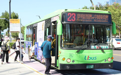 中市公車評鑑出爐！ 1家優等、11家甲等 市府交通局：強化行人安全與服務品質