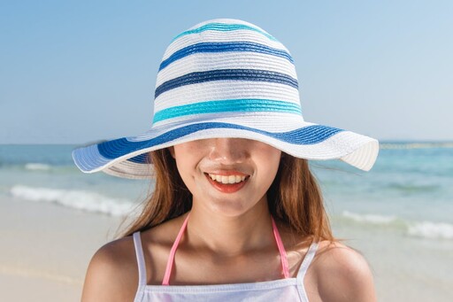 夏天防曬4大必知觀念!戶外防曬係數多少才夠?想美白不曬黑產品應該這樣選