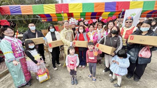 彰化家扶幸福年菜傳愛圍爐過好年 益源古厝再現年味