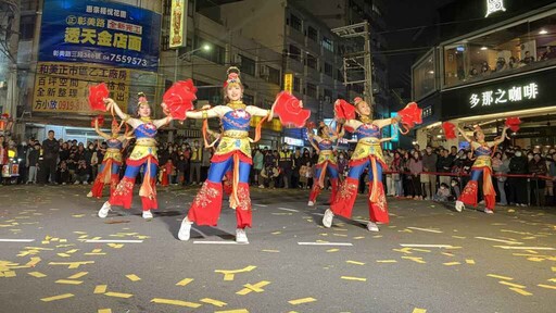 和美鬧元宵踩街競賽活動 大手牽小手熱鬧踩街同樂