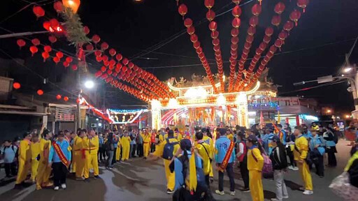 埔鹽順澤宮睽違70年再現古香路盛況 啟程松柏嶺受天宮徒步參香