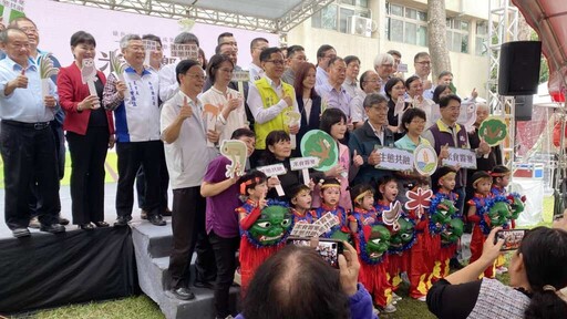 台中區農改場開放日活動 吸引大批民眾參觀選購試吃