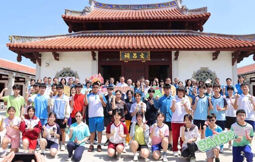 苗縣府為會考生祈福 縣長與師生齊心祝願金榜題名