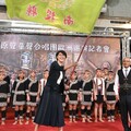 台灣原聲童聲合唱團歐洲巡演 許淑華授旗嘉勉
