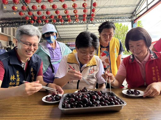 草屯平林葡荔節登場 社區產業齊聚共創香甜農村嘉年華