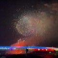 影／114年國慶焰火試放 千發焰火照亮南投夜空