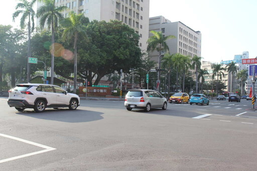 下載台中交通網APP掌握現場車流 連假出遊不怕塞